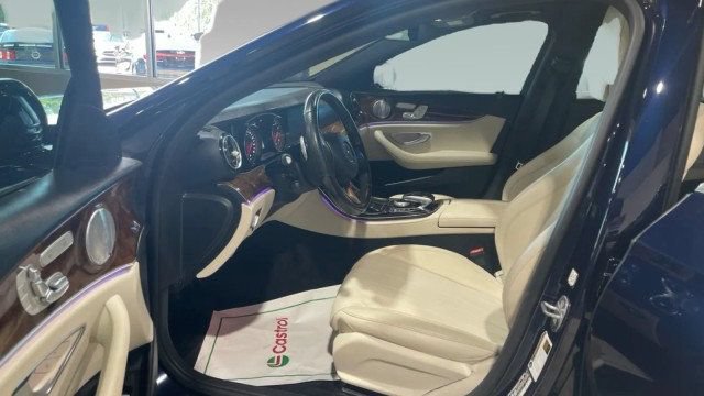 Used 2017 Mercedes-Benz E 300 4MATIC image 14