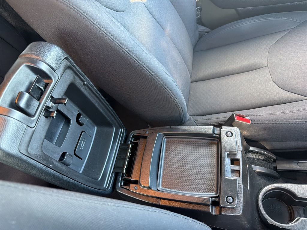 Used 2015 Jeep Wrangler Unlimited Sport w/ Quick Order Package 24S image 31