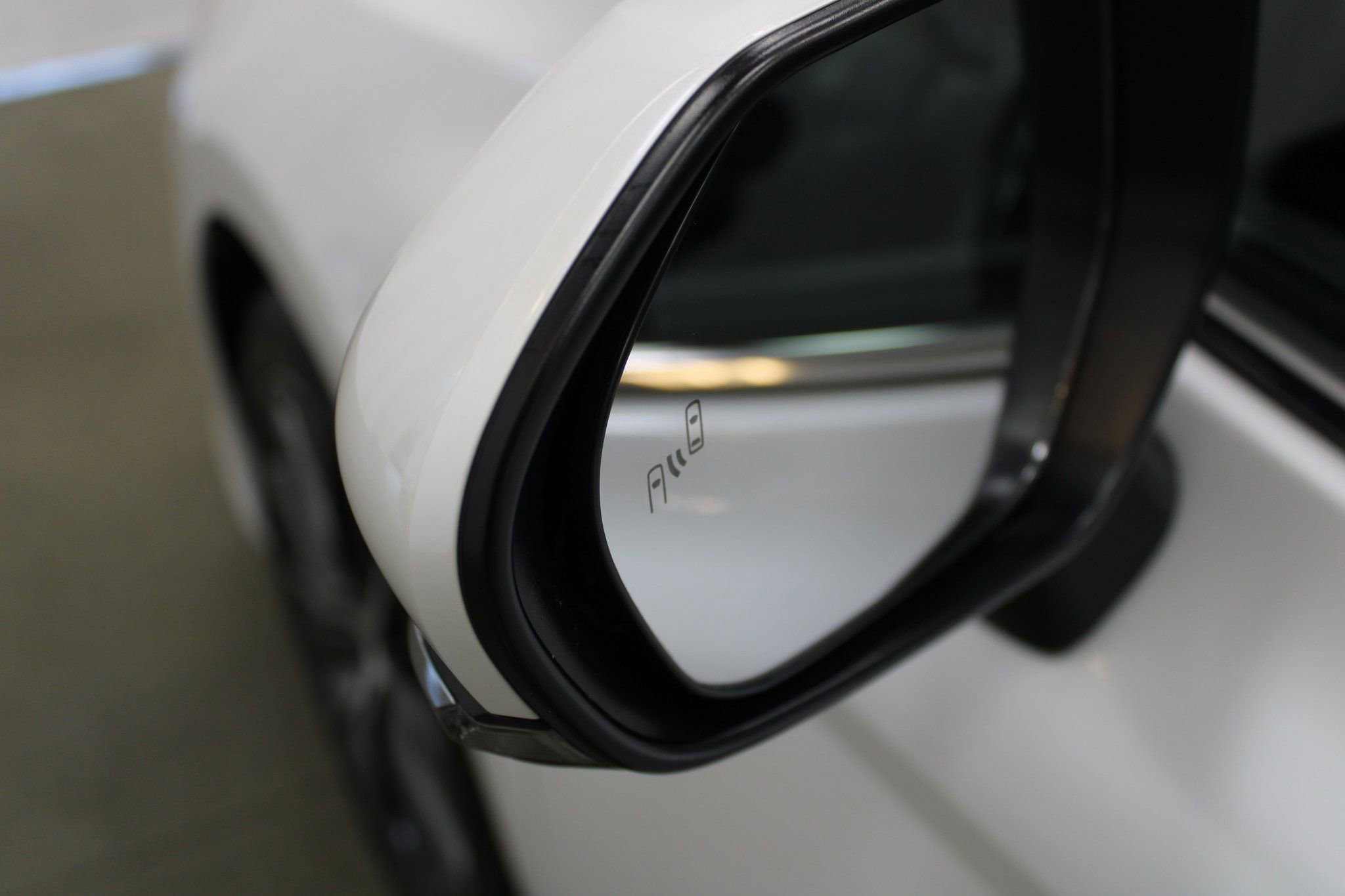 Used 2023 Toyota Camry XLE image 10