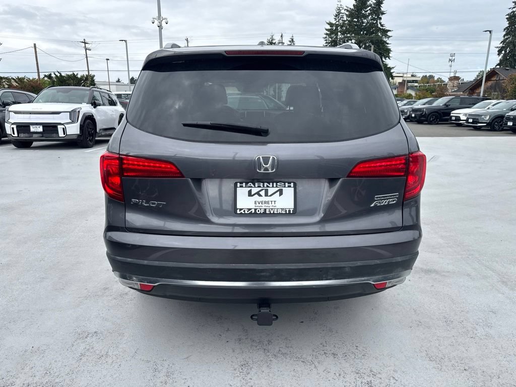 Used 2018 Honda Pilot Touring image 7