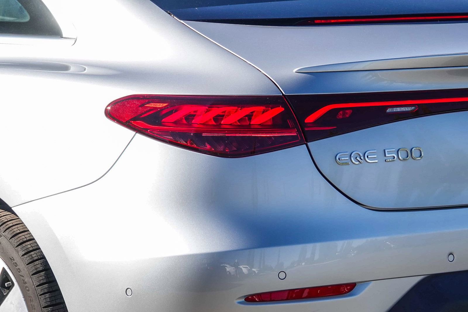 New 2024 Mercedes-Benz EQE 500 4MATIC Sedan image 7