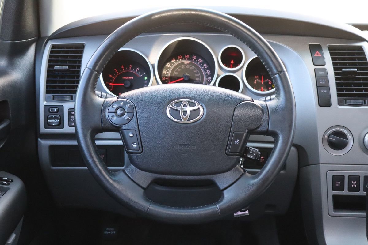 Used 2010 Toyota Sequoia SR5 image 18