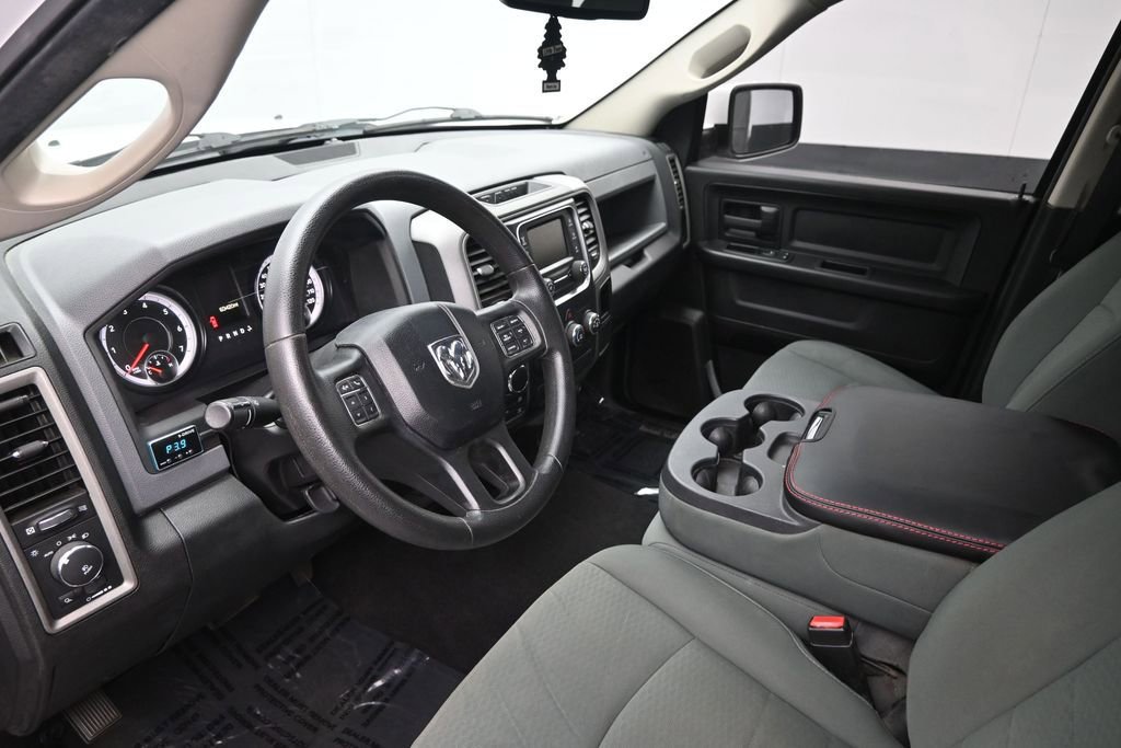 Used 2015 RAM 1500 Express AWD/4WD image 15