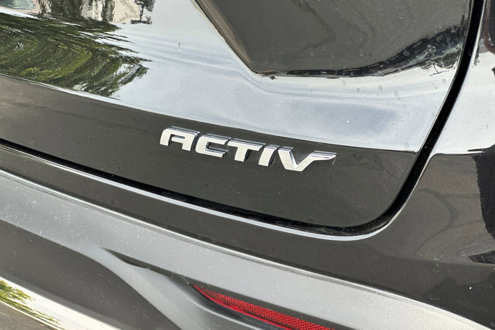 Used 2024 Chevrolet Trax ACTIV w/ Sunroof Package image 26