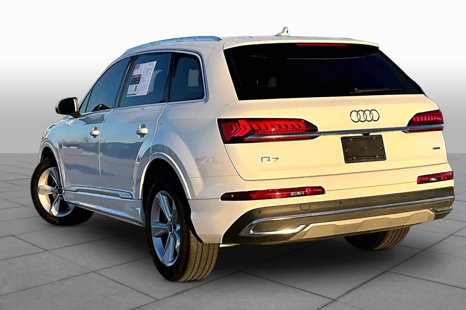 Used 2023 Audi Q7 2.0T Premium AWD/4WD image 11