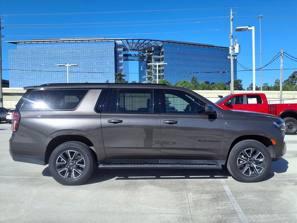 Used 2021 Chevrolet Suburban Z71 w/ Luxury Package image 5
