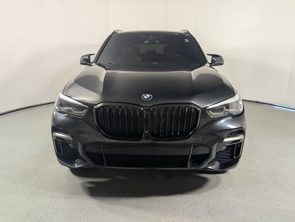 Used 2022 BMW X5 M50i w/ Parking Assistance Package AWD/4WD image 2