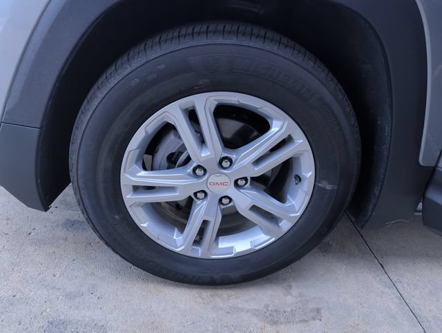 Used 2024 GMC Terrain SLE w/ Driver Convenience Package FWD image 22