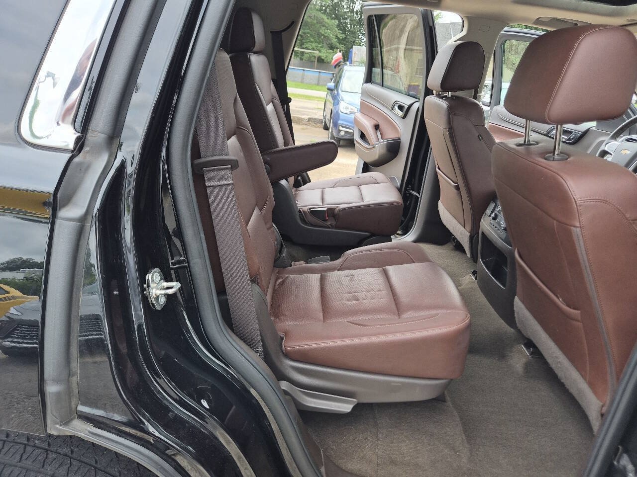 Used 2017 Chevrolet Tahoe Premier RWD image 13