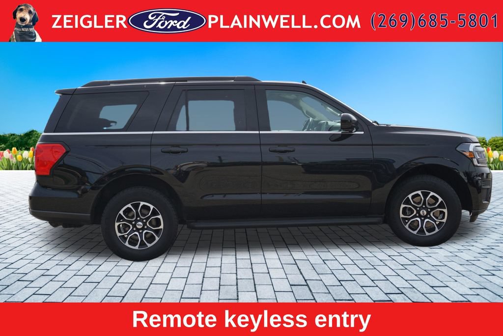 Used 2024 Ford Expedition XLT AWD/4WD image 6
