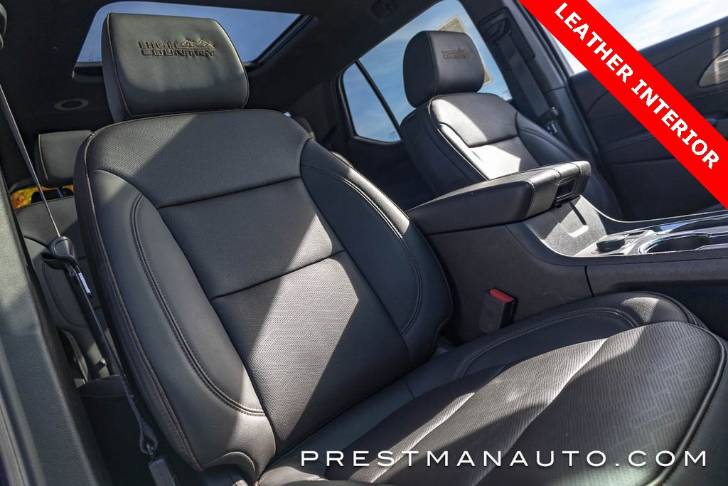 Used 2023 Chevrolet Traverse High Country w/ LPO, Floor Liner Package image 4