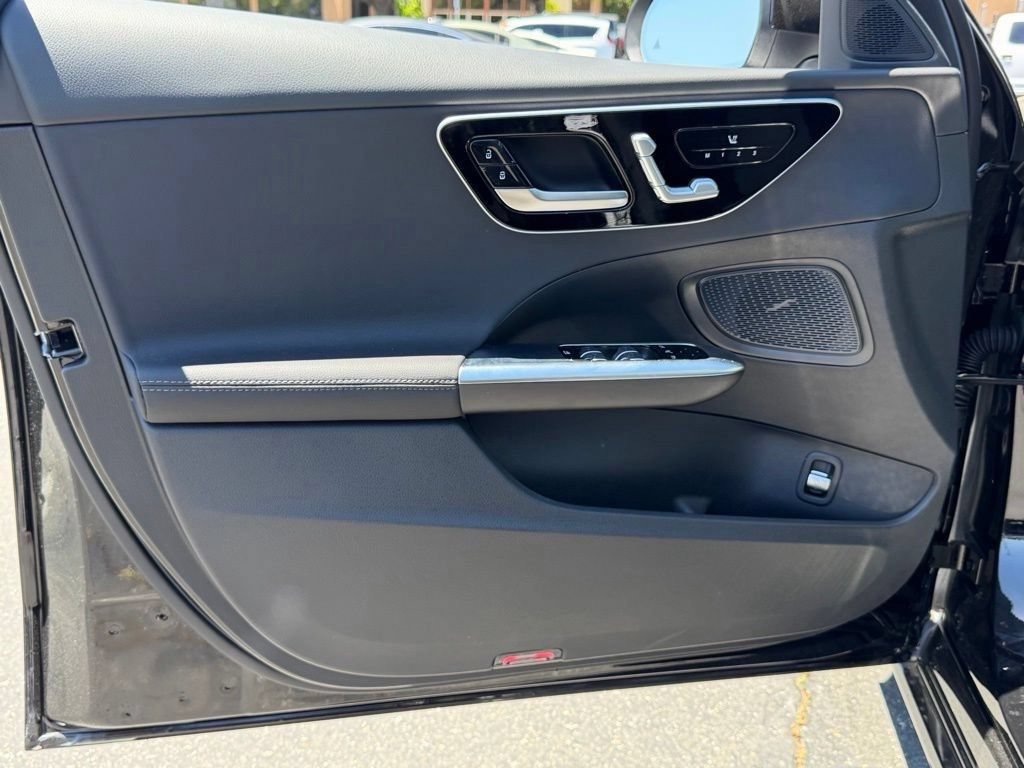 New 2026 Mercedes-Benz C 300 4MATIC Sedan image 16