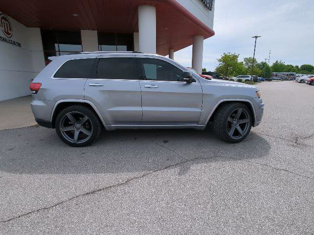 Certified 2017 Jeep Grand Cherokee Limited AWD/4WD image 11