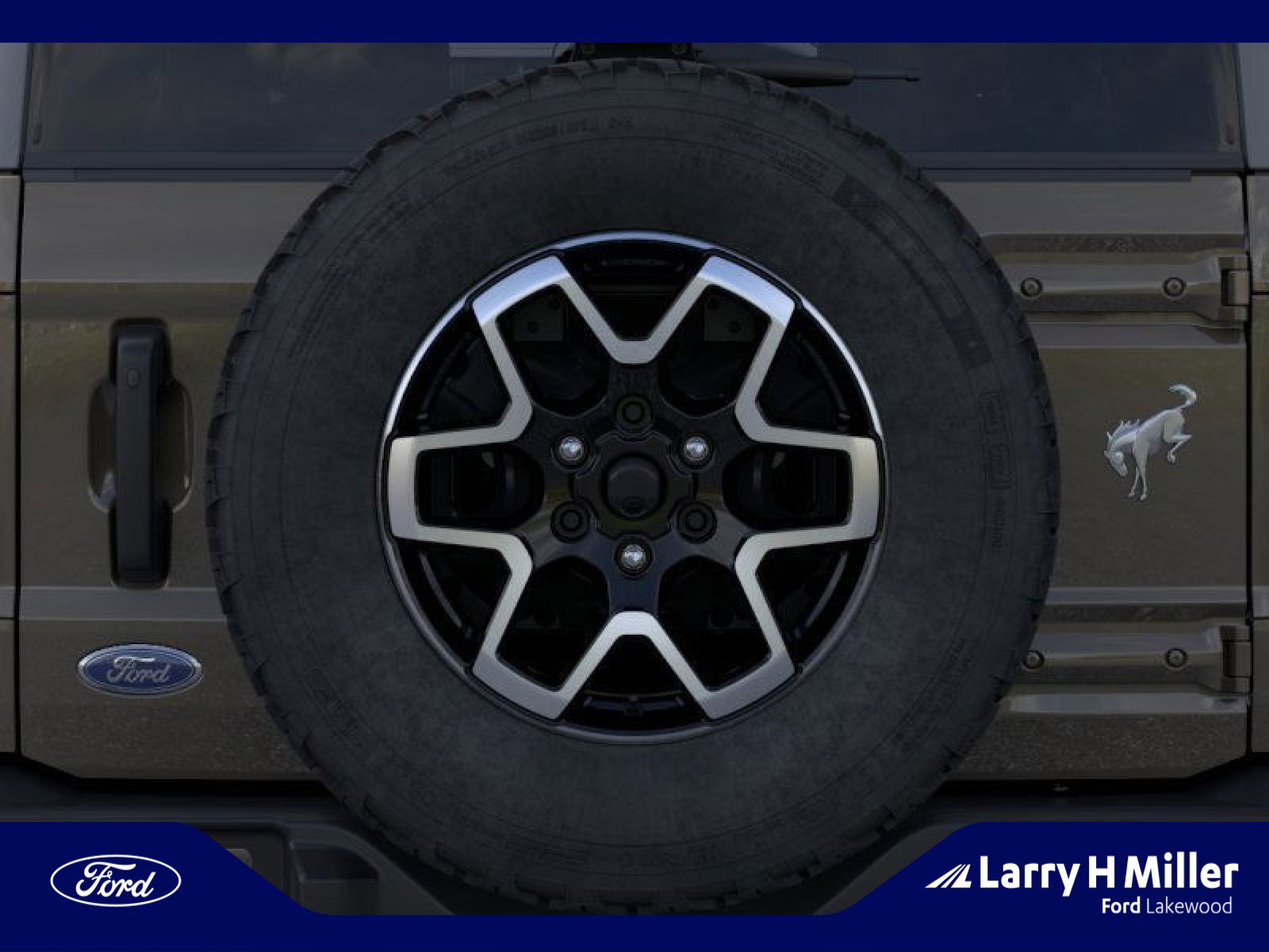 New 2026 Ford Bronco Outer Banks image 24