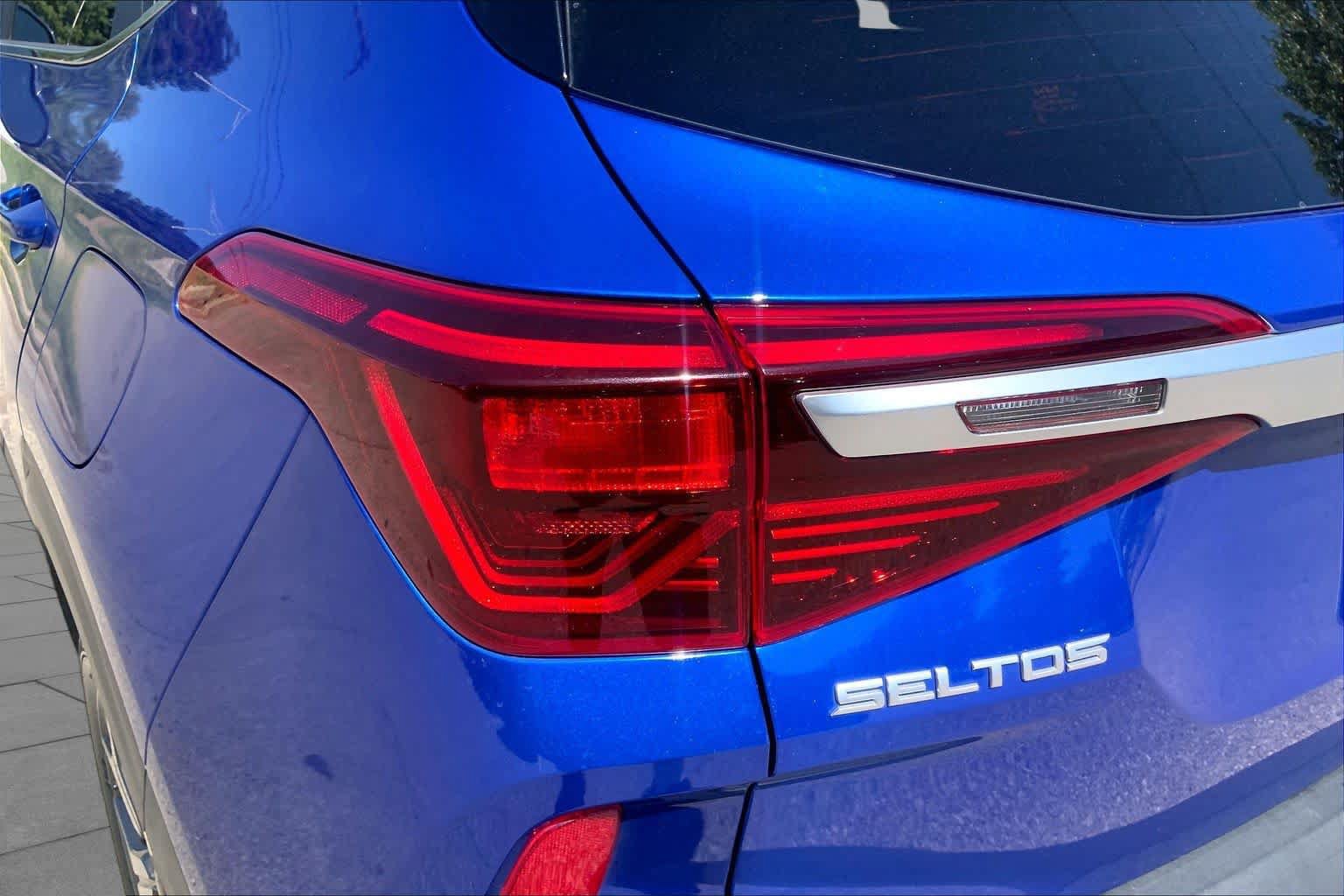 Certified 2023 Kia Seltos EX AWD/4WD image 28