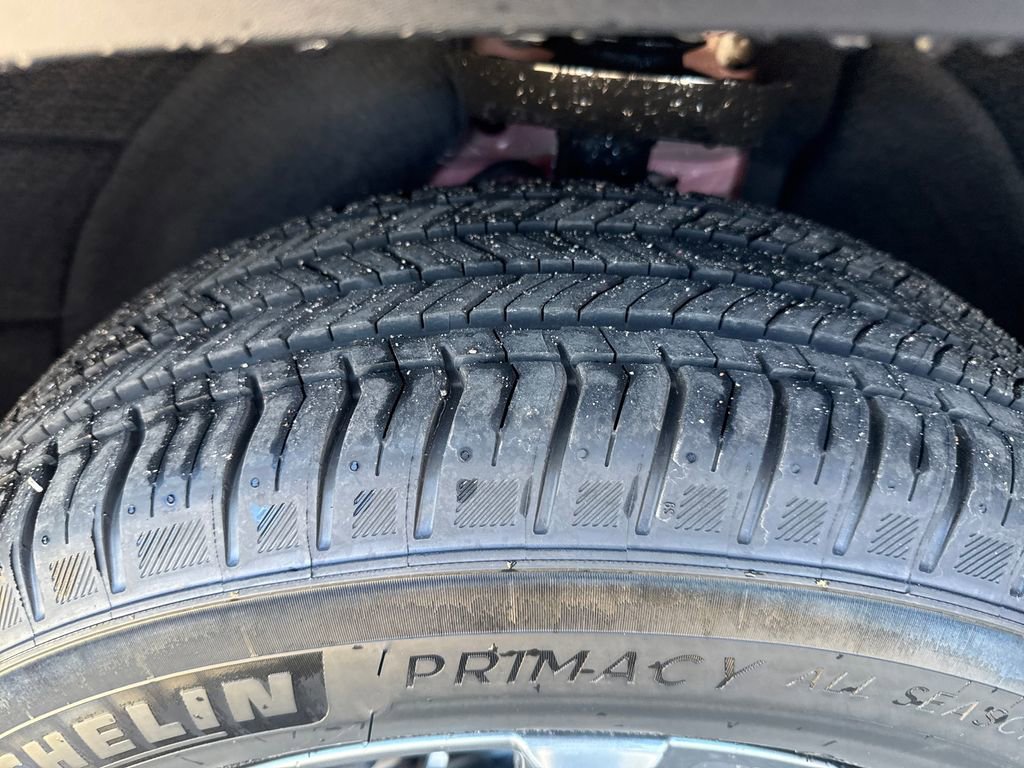 New 2026 Chevrolet Equinox LT w/ Convenience Package II image 28