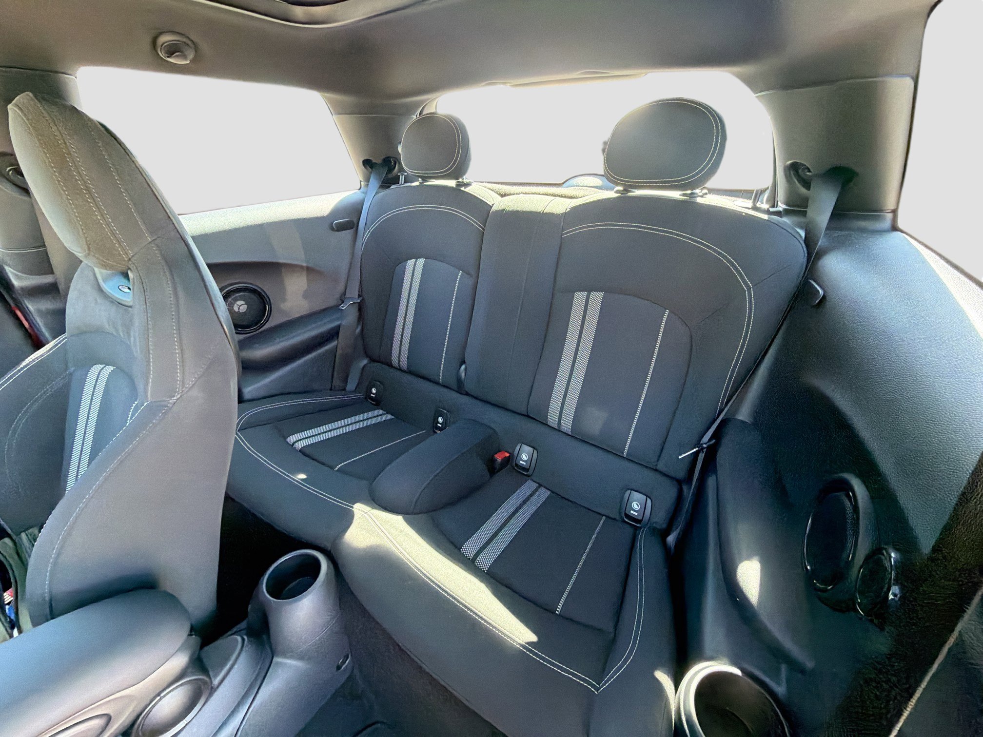 Used 2021 MINI Cooper S w/ 6.5" Touchscreen Package image 40