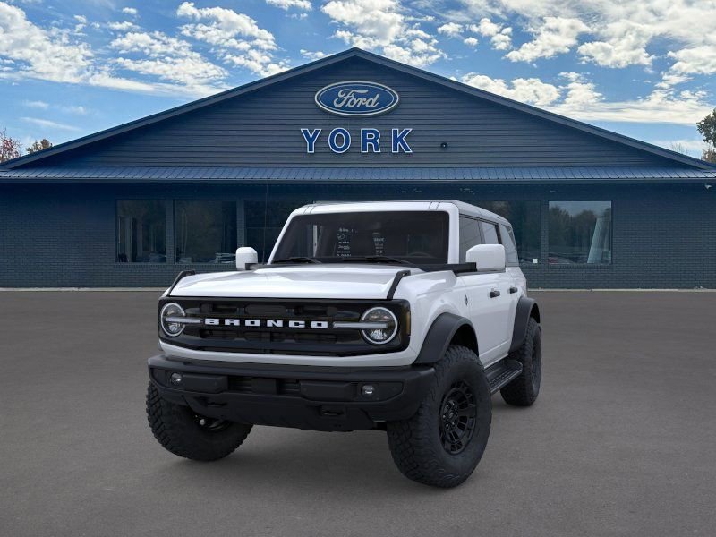 New 2026 Ford Bronco Outer Banks image 2
