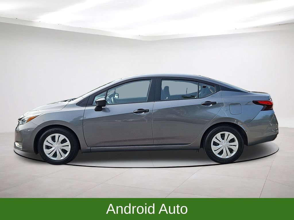 Used 2025 Nissan Versa S FWD image 4