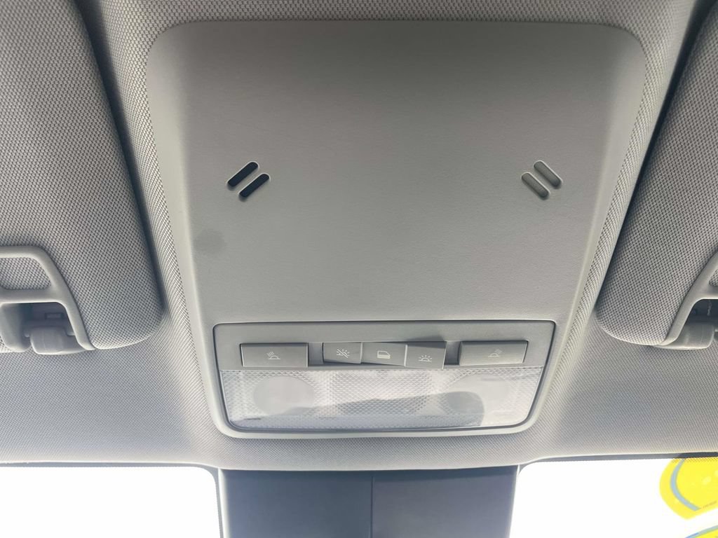 Used 2017 Chevrolet Trax LT FWD image 26