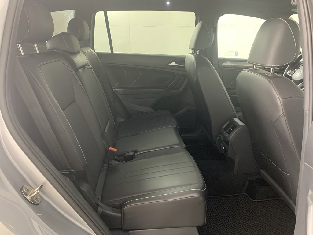 Used 2024 Volkswagen Tiguan SE R-Line image 42