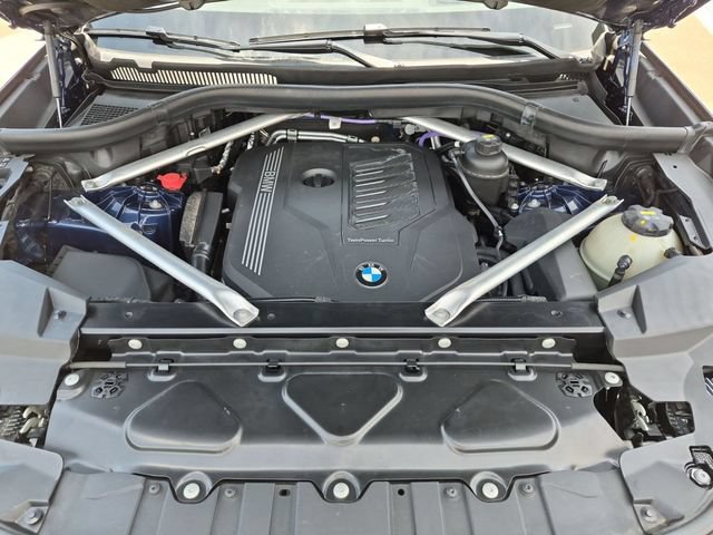 Used 2023 BMW X5 xDrive40i w/ M Sport Package AWD/4WD image 24