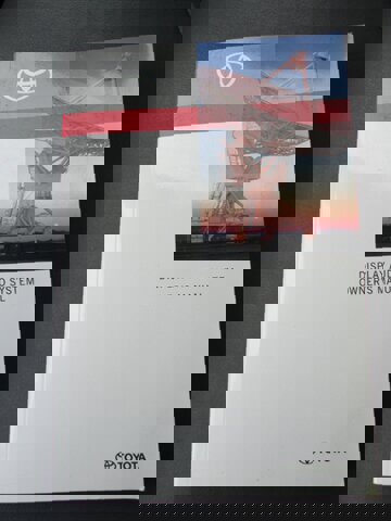 Used 2015 Toyota Prius Five FWD image 35