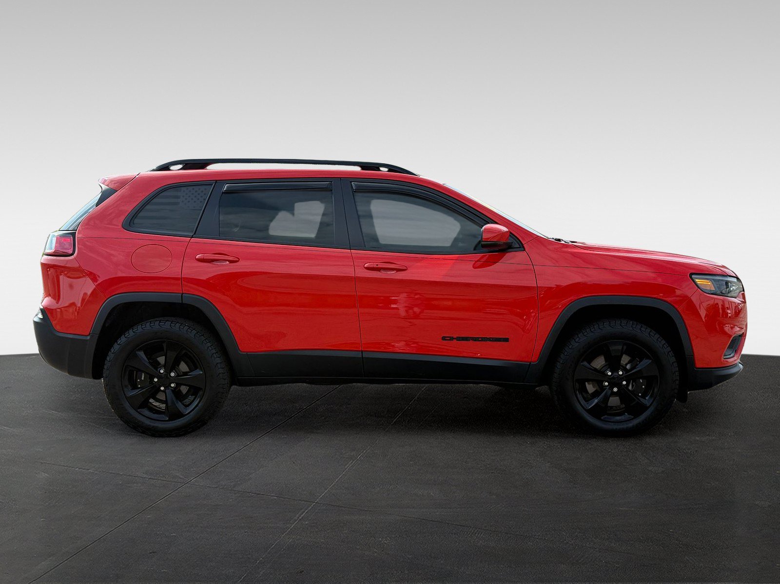 Used 2021 Jeep Cherokee Latitude Plus FWD image 4