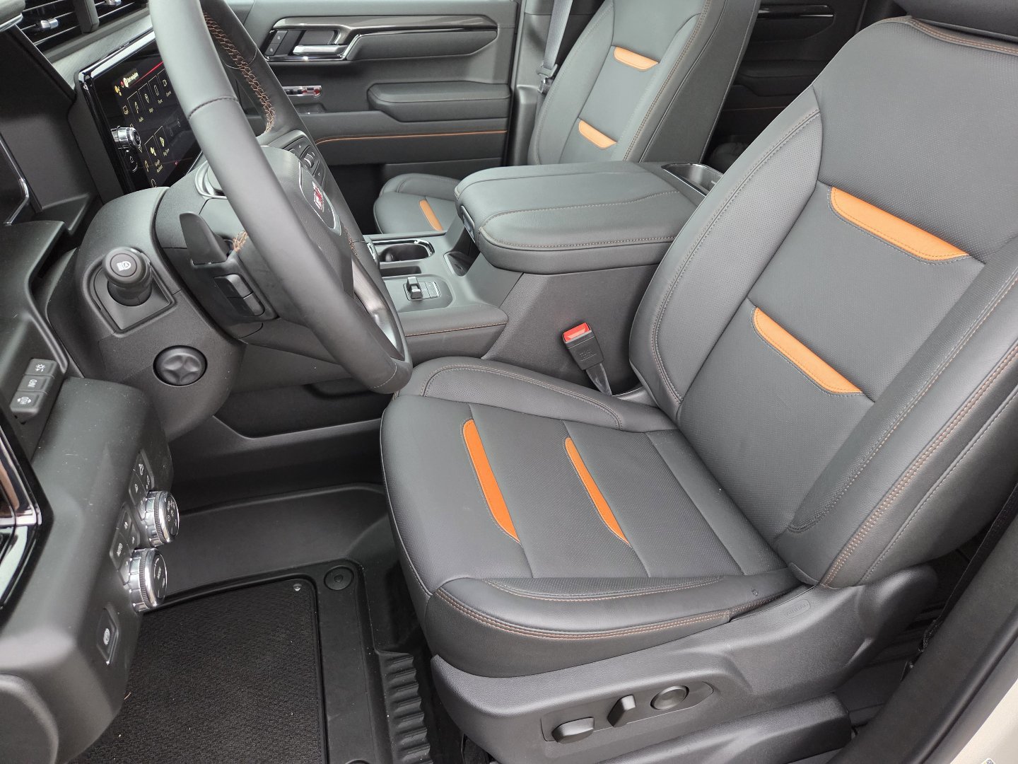 New 2026 GMC Sierra 1500 AT4 w/ AT4 Premium Package AWD/4WD image 30
