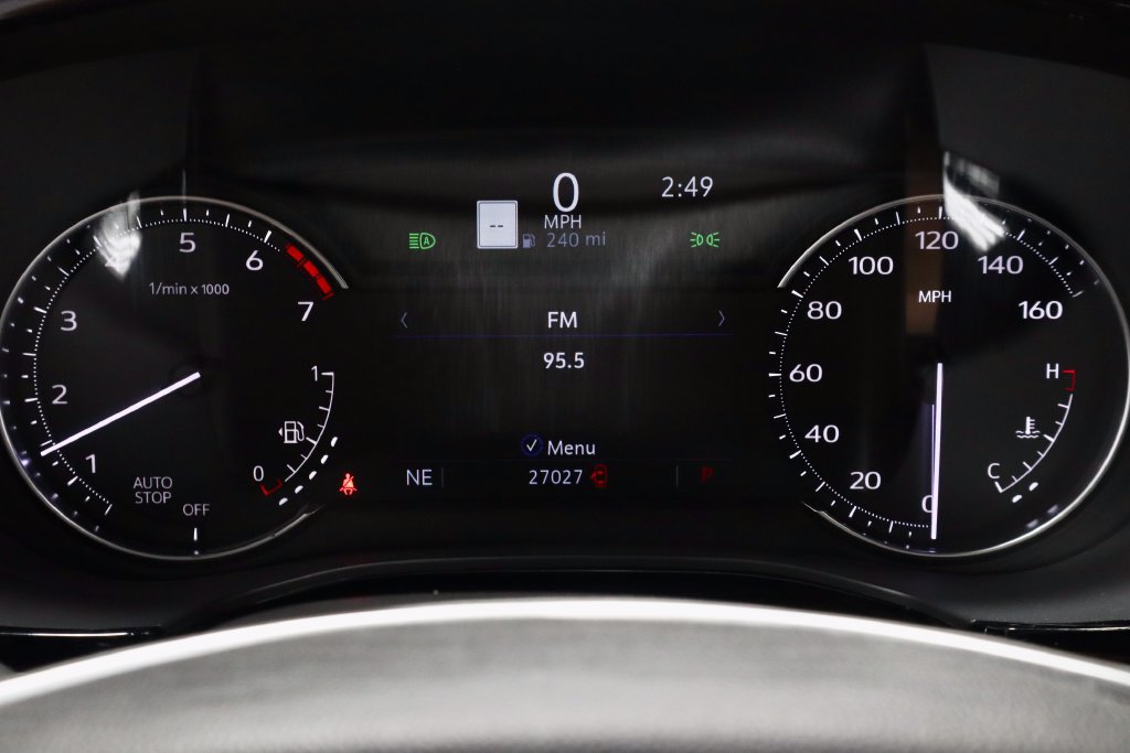 Used 2024 Cadillac XT5 Premium Luxury FWD image 32
