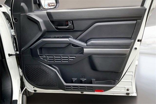 Used 2025 Toyota Tacoma SR5 image 25
