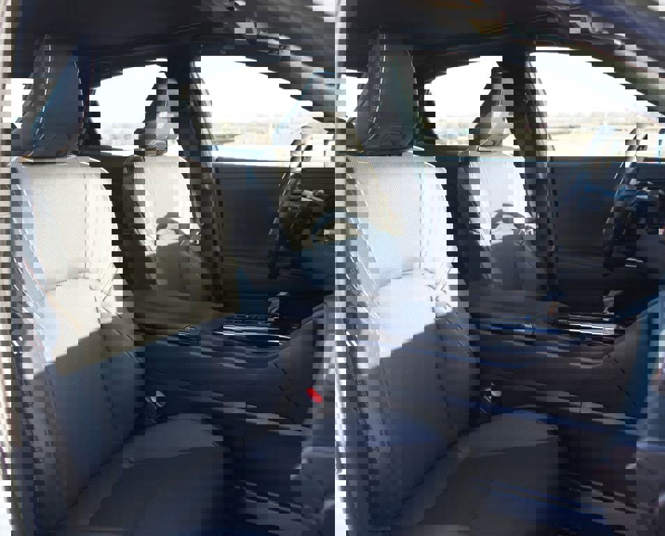 Used 2024 Toyota Crown Platinum image 23