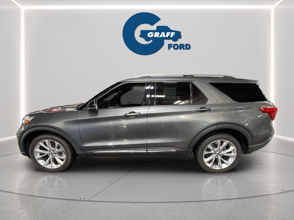 Used 2022 Ford Explorer Platinum w/ Equipment Group 601A image 2