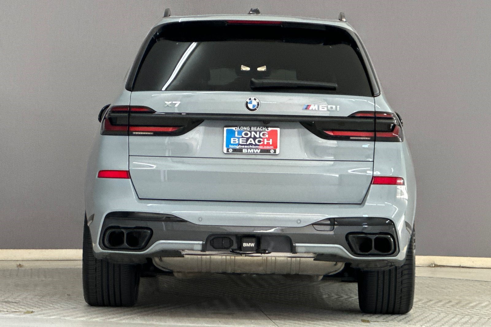 Certified 2025 BMW X7 M60i AWD/4WD image 9