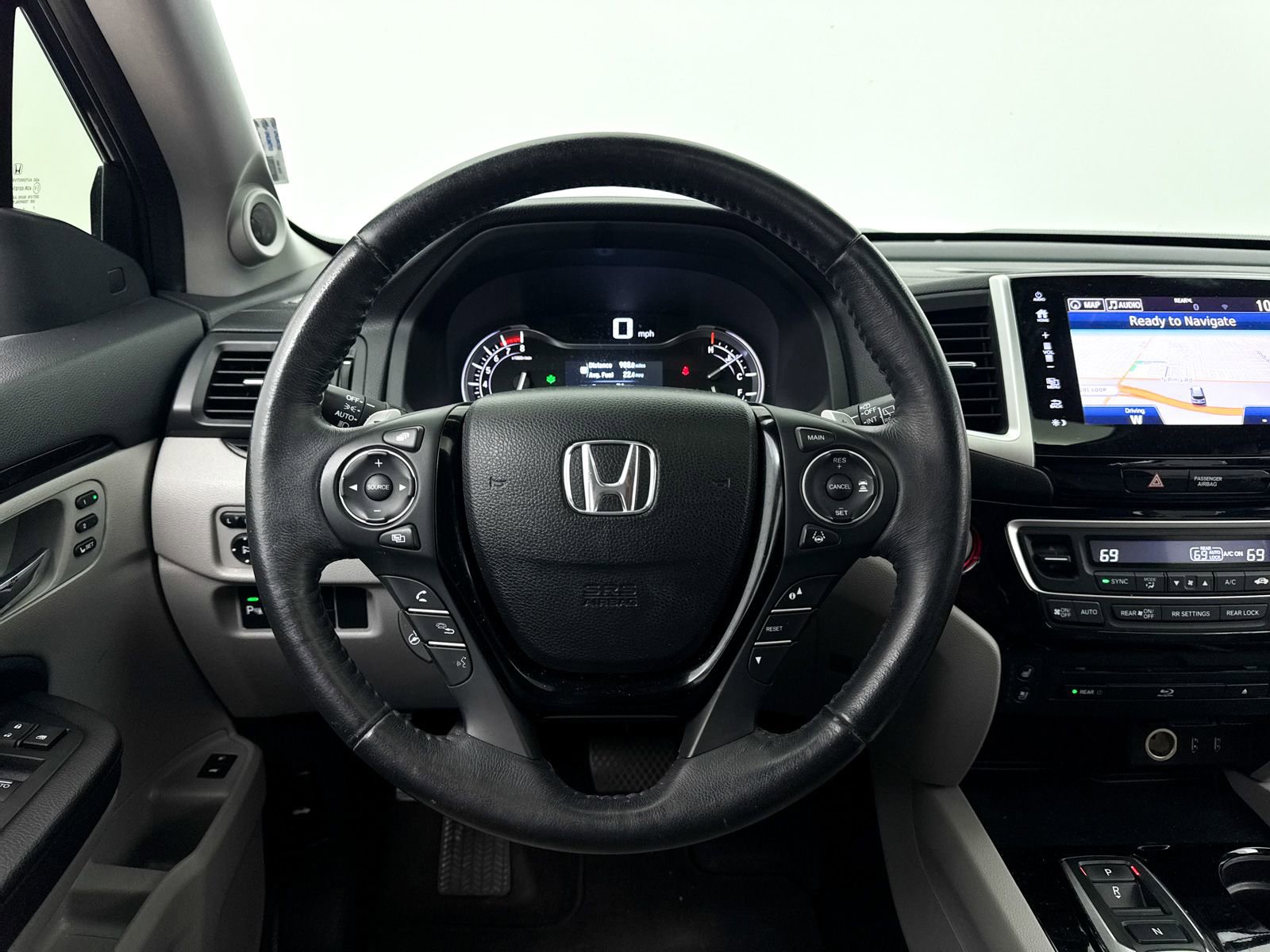 Used 2017 Honda Pilot Elite image 35