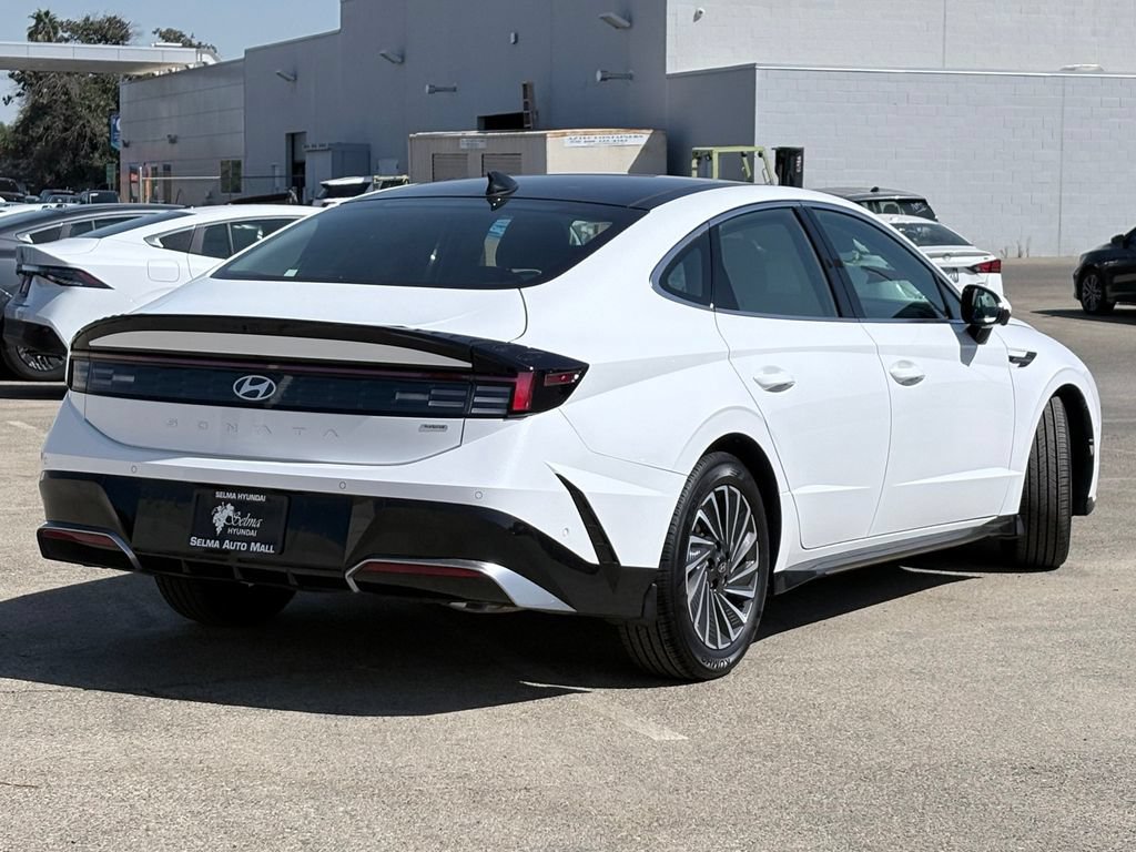 New 2026 Hyundai Sonata Limited FWD image 4