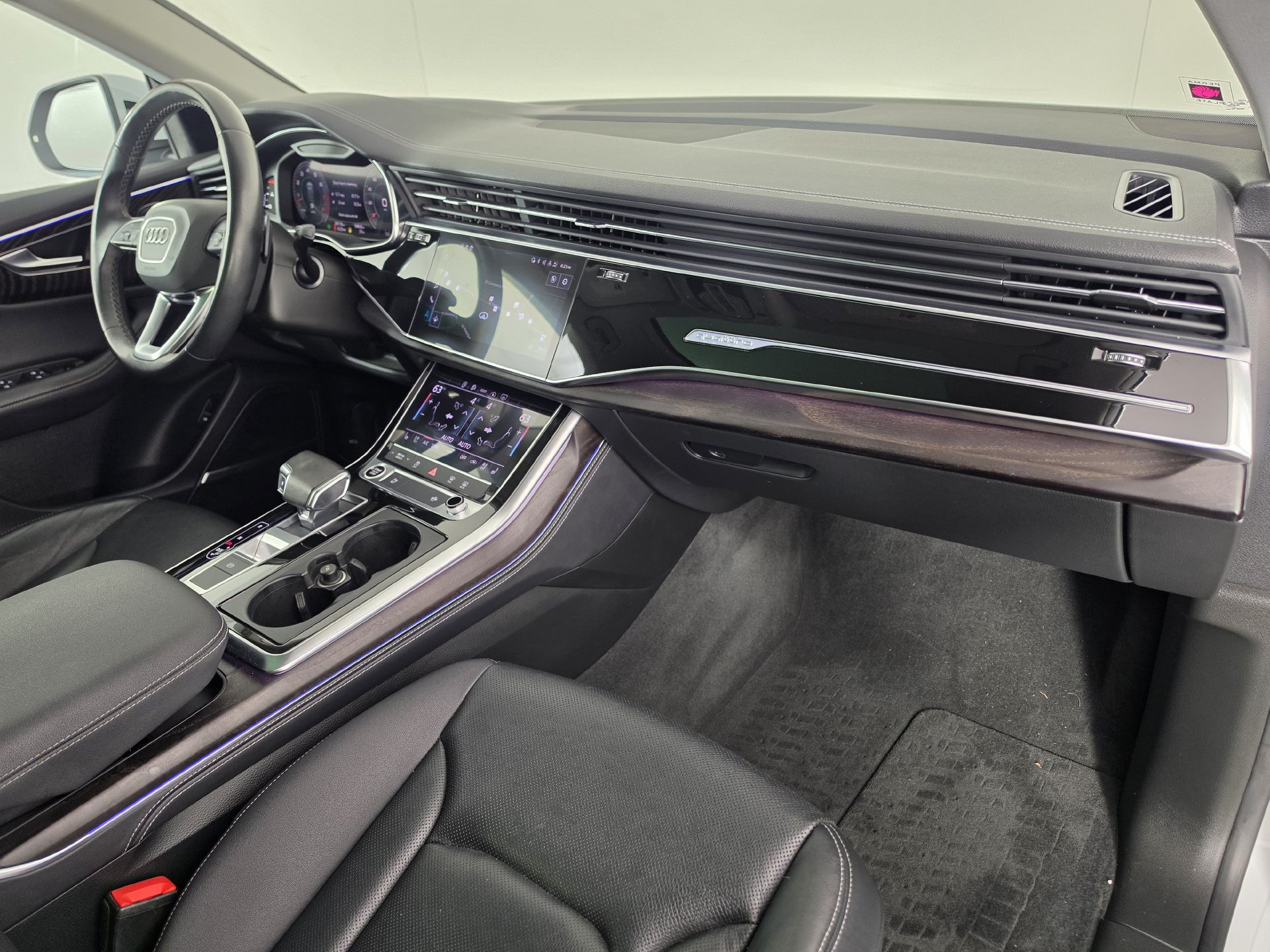 Certified 2023 Audi Q8 Premium Plus AWD/4WD image 35