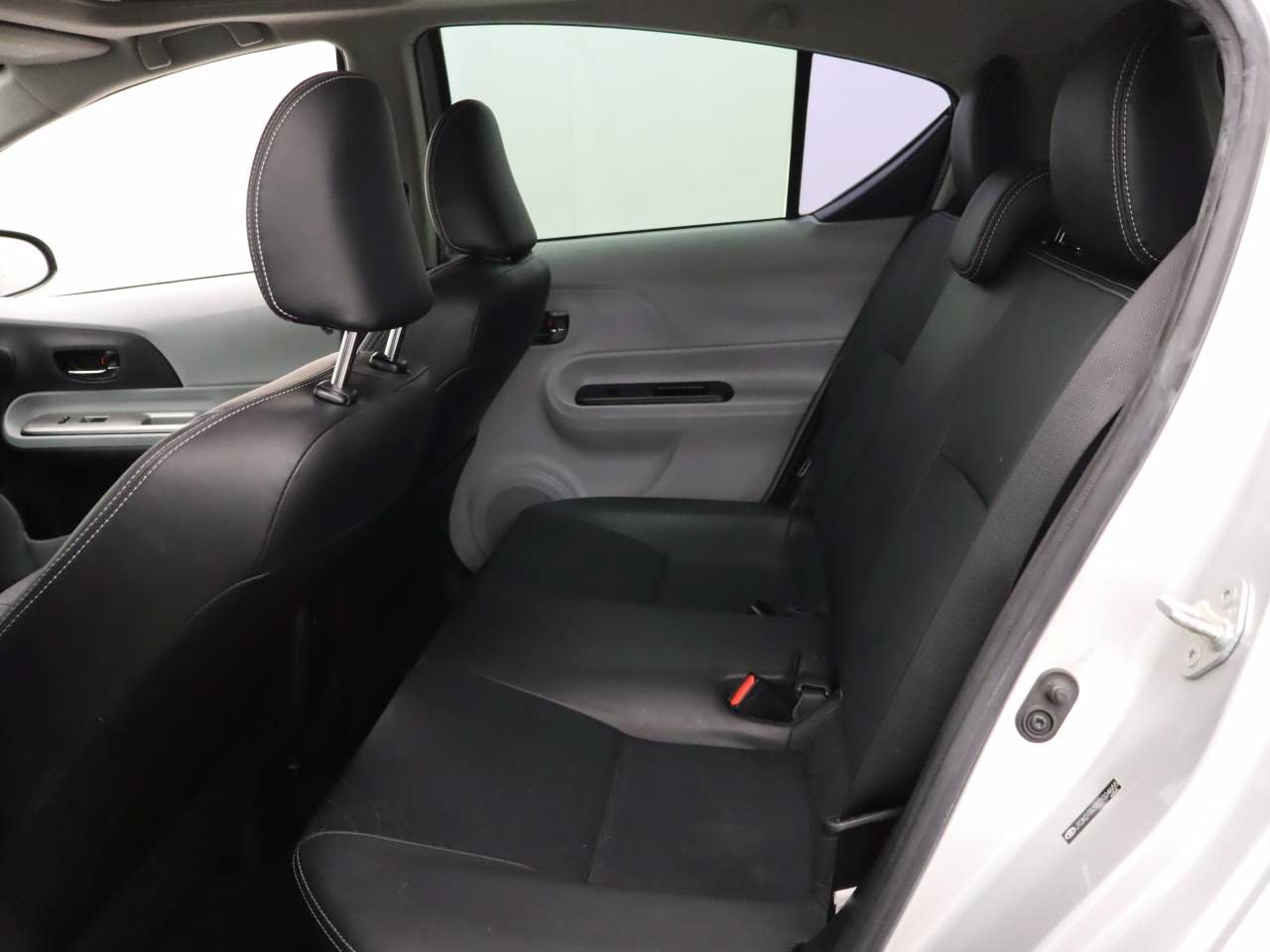 Used 2012 Toyota Prius C Four FWD image 17