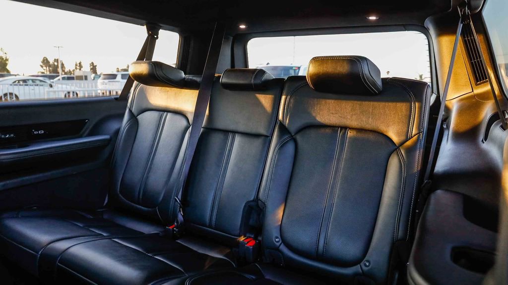 Used 2024 Jeep Grand Wagoneer L 4WD image 21