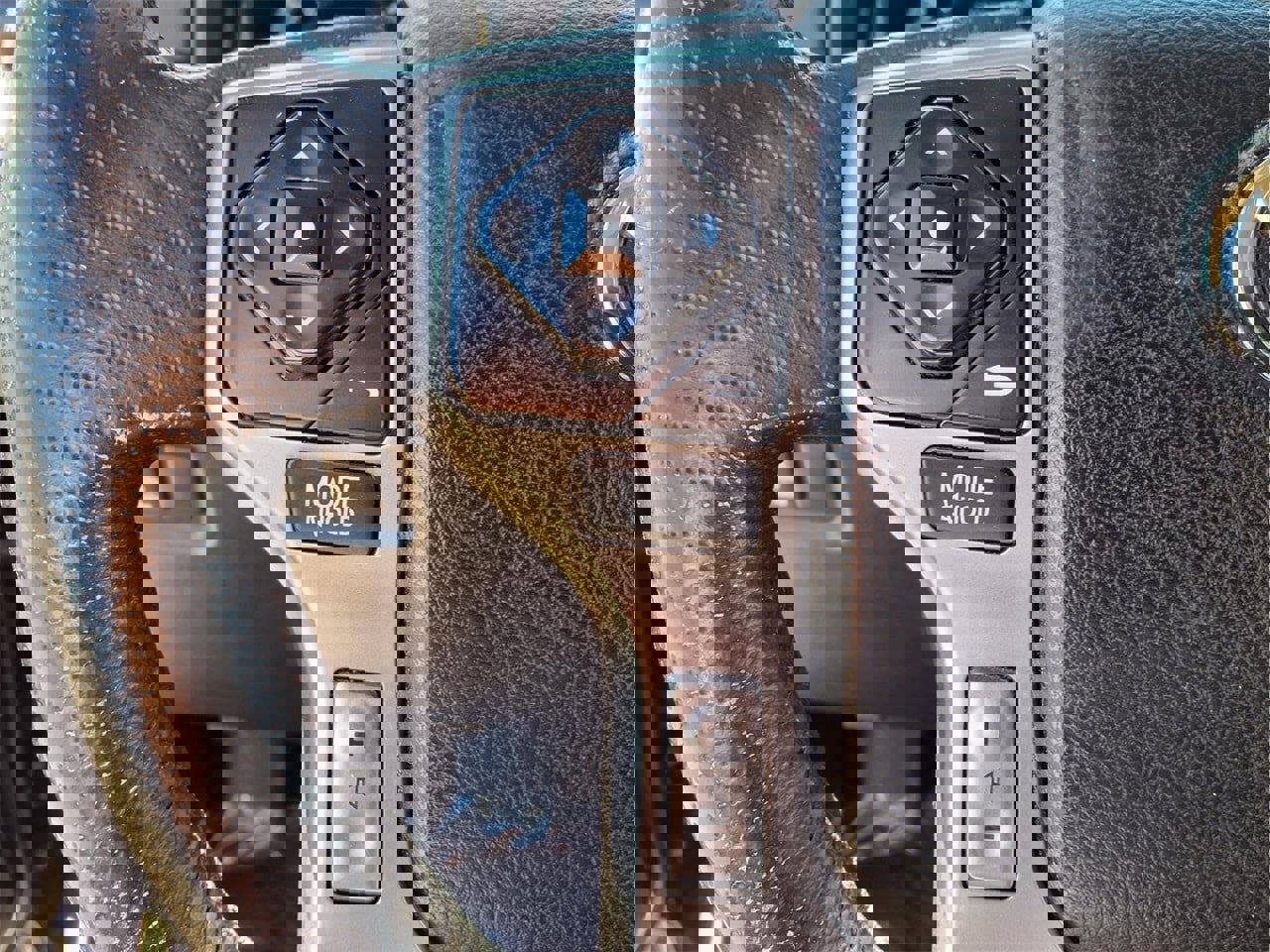 Used 2016 Toyota 4Runner Limited w/ Convenience Package image 28