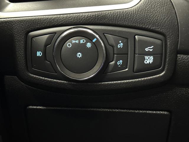 Used 2022 Ford Edge ST-Line image 25