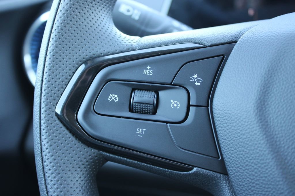 New 2026 Chevrolet Trax LT image 31