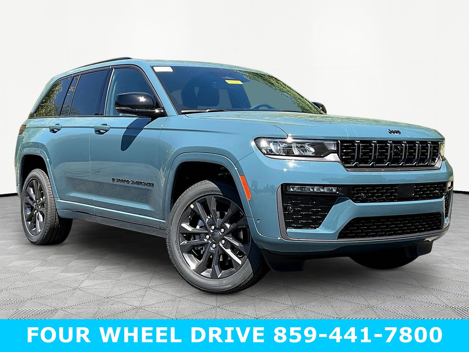 New 2026 Jeep Grand Cherokee Limited AWD/4WD image 3