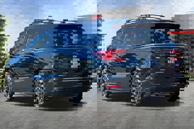 Used 2024 Honda Odyssey Sport image 6