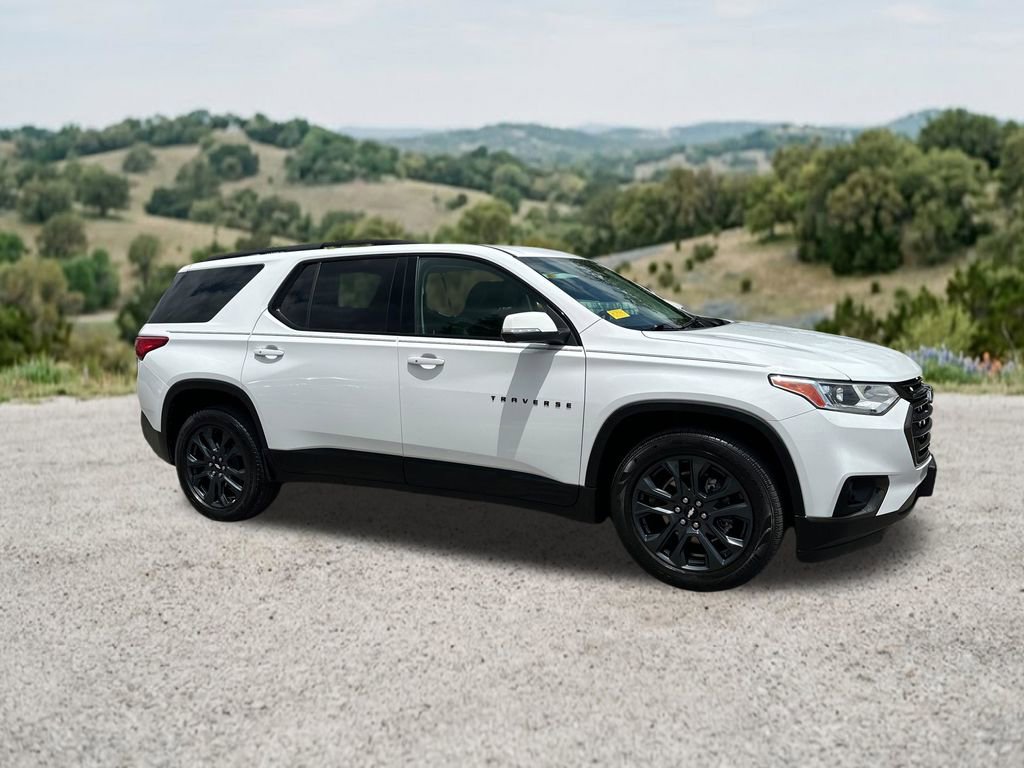 Used 2021 Chevrolet Traverse RS FWD image 12