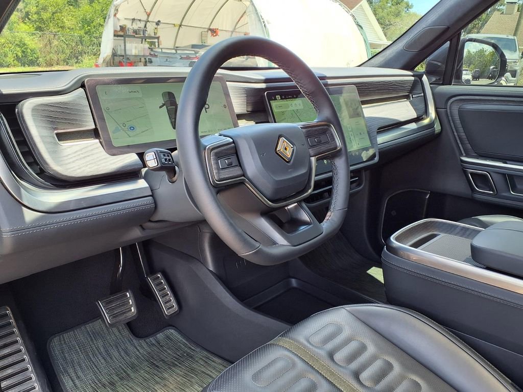 Used 2024 Rivian R1S Adventure AWD/4WD image 22