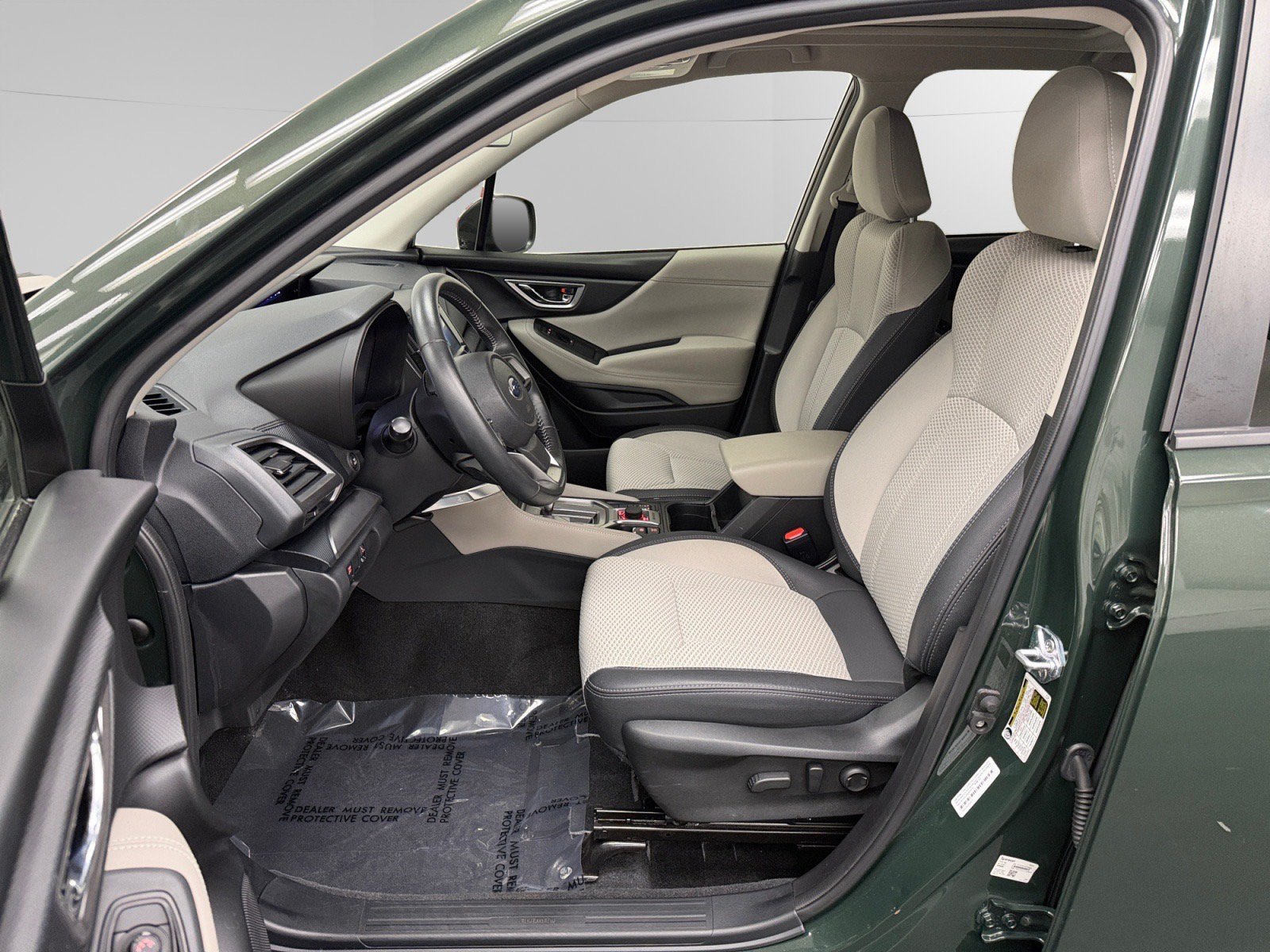 Certified 2024 Subaru Forester Premium AWD/4WD image 8