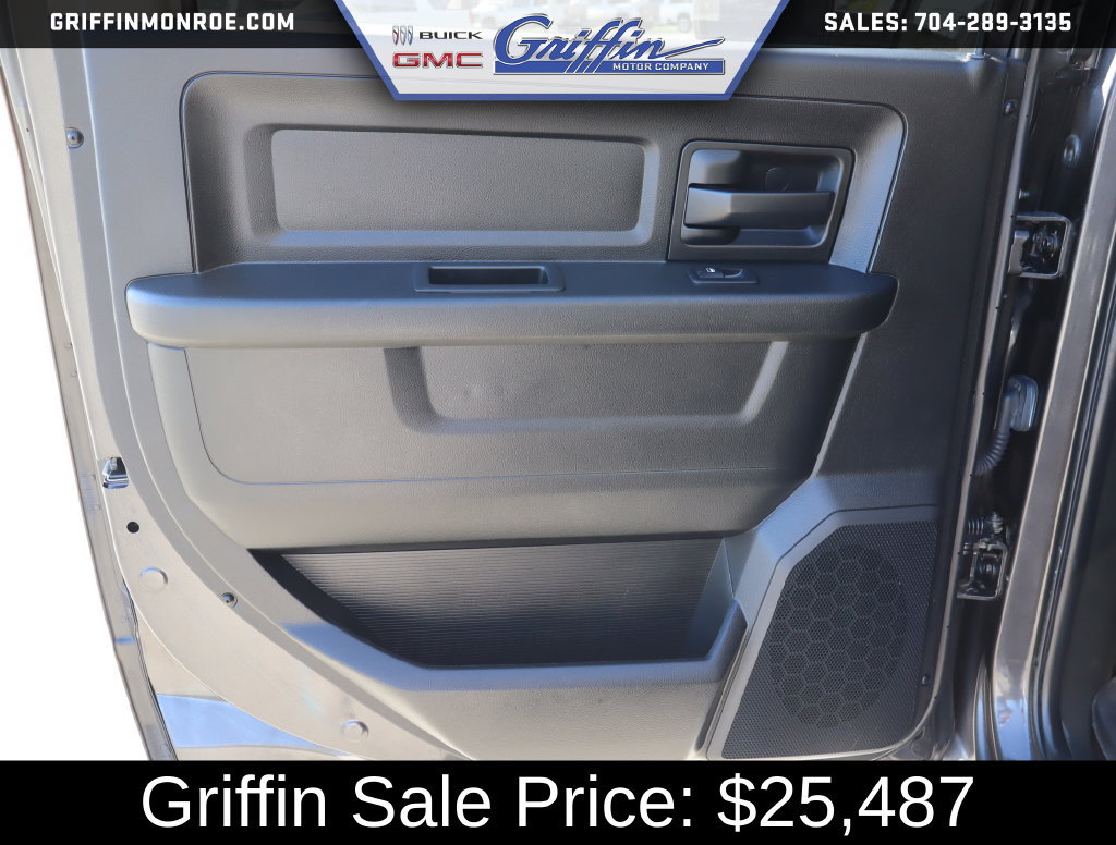 Used 2018 RAM 2500 Tradesman w/ Chrome Appearance Group AWD/4WD image 35