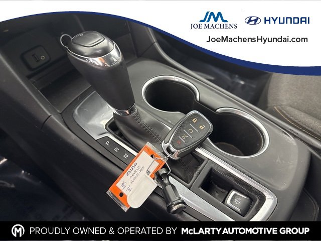 Used 2018 Chevrolet Equinox LT image 30