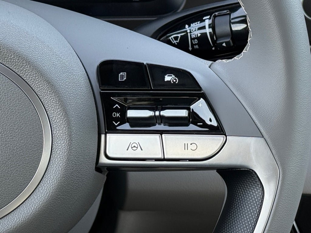 New 2026 Hyundai Elantra Sport w/ Cargo Package FWD image 19